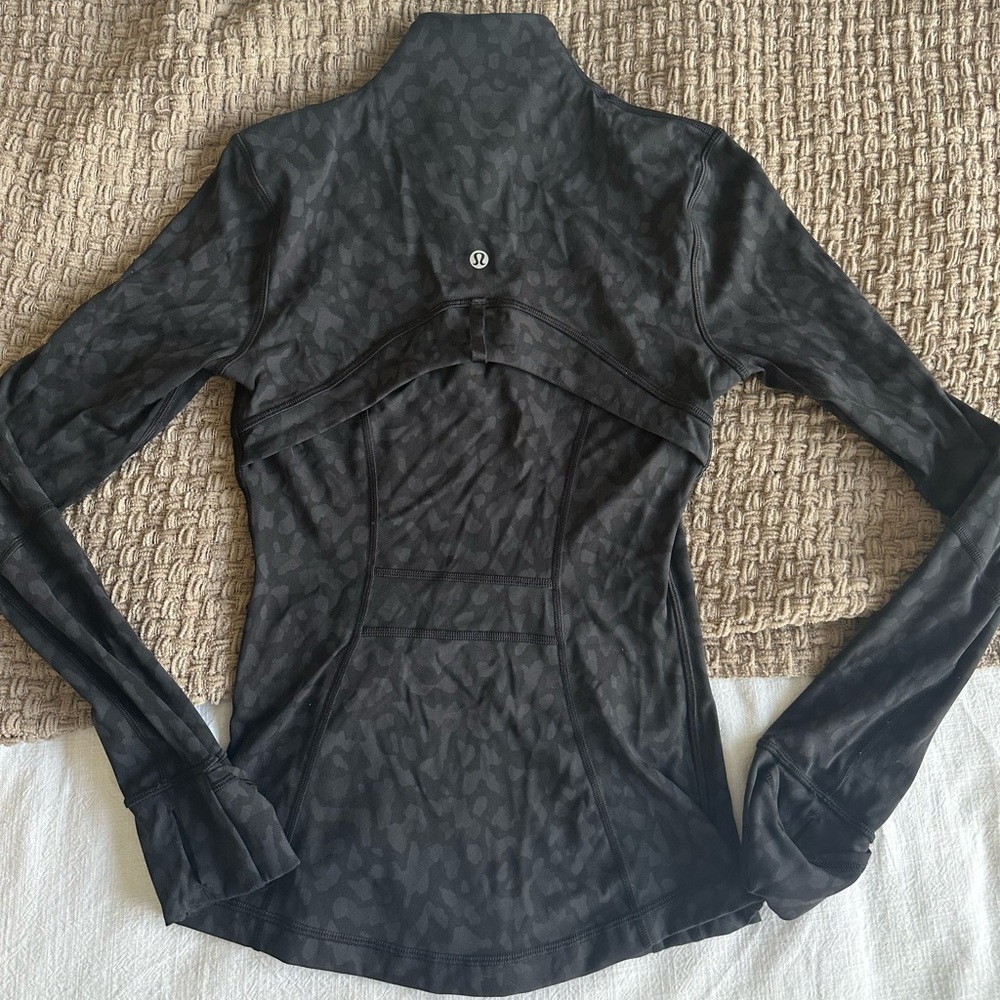 Lululemon Define Jacket *Luxtreme
Formation Camo Deep Coal Multi - size 2 - Picture 2 of 4